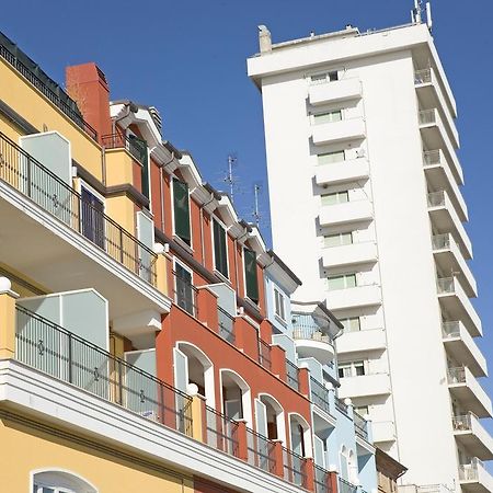 Bianchi Hotel & Residence Porto Recanati Bilik gambar
