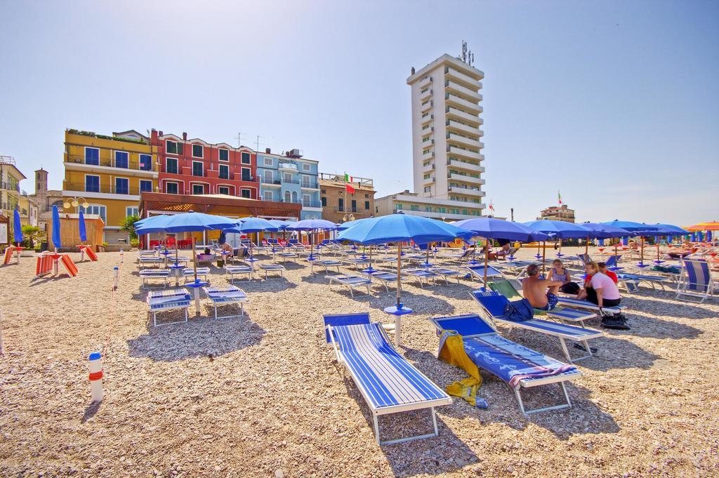 Bianchi Hotel & Residence Porto Recanati Luaran gambar