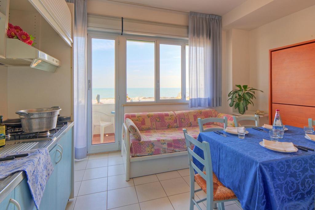 Bianchi Hotel & Residence Porto Recanati Luaran gambar