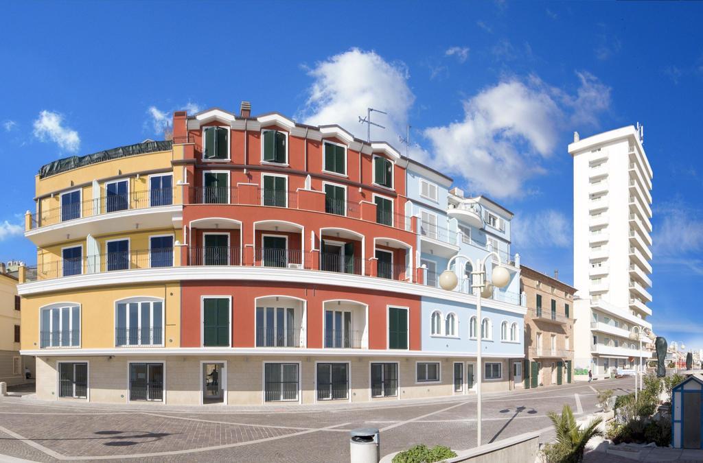 Bianchi Hotel & Residence Porto Recanati Bilik gambar