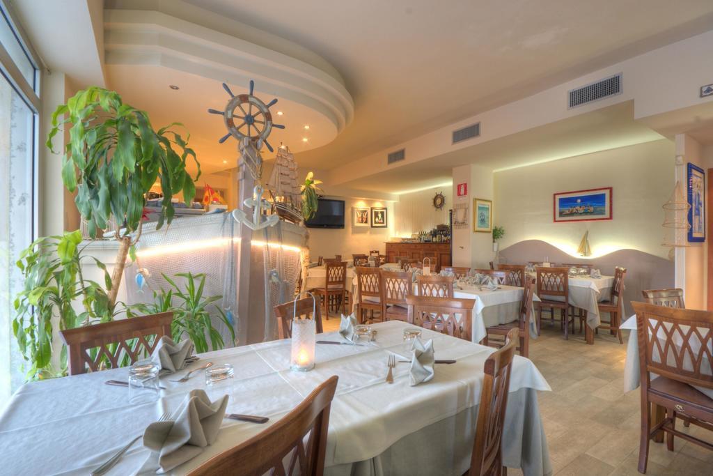 Bianchi Hotel & Residence Porto Recanati Luaran gambar